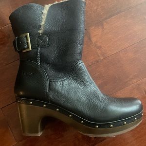 UGG fur lined clog boots brand new